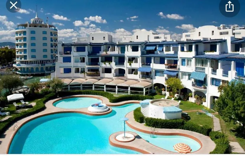 Vista Mare Porto Verde Apartment Misano Adriatico